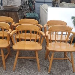 Dining  Hardwood  Dining Chairs  Good Condition