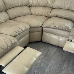 Reclining sectional Couch beige
