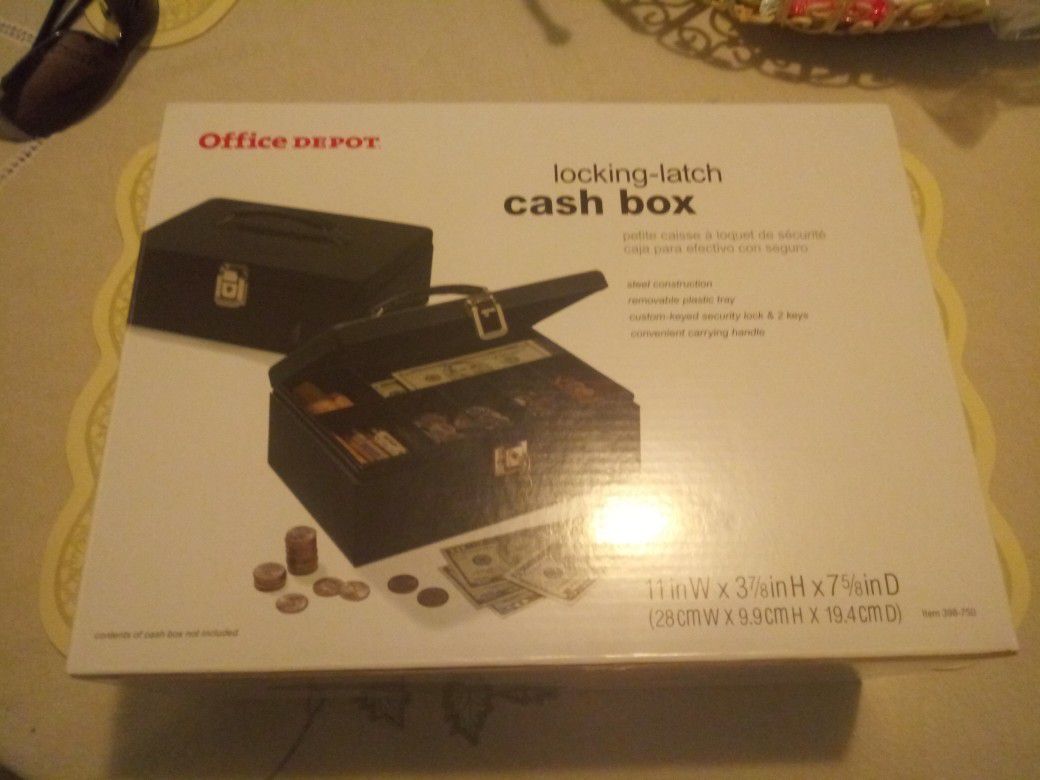 Locking-Latch cash box