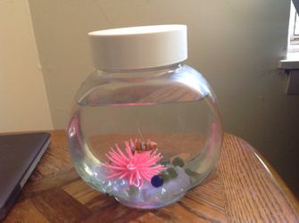 Fincredibles electronic fish tank