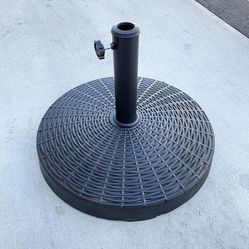 New in box $45 Heavy Patio Umbrella Base 20” Round Stand Outdoor Garden Market, Weight 55lbs 