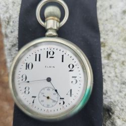 Elgin Antique wind Up Pocket Watch 1920