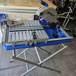 Kobalt 7" Wet Tile Saw 
