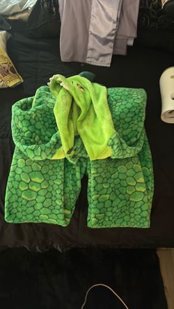 Xl universal 18 size kids 1 dollar  with any other purchase gotta ask for it
