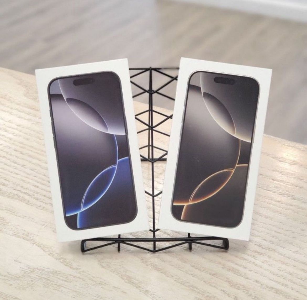 Apple iphone 16 pro 128gb unlocked any carrier