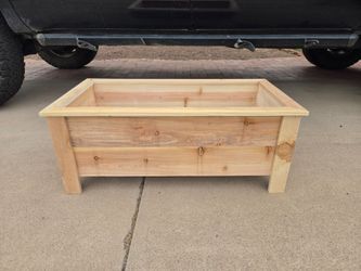 CEDAR planters