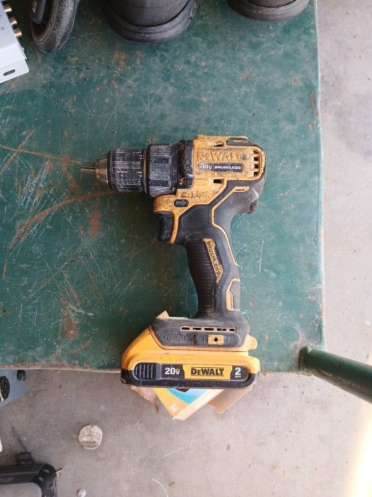 Dewalt Drill DCD709