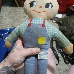 Vintage Raggedy Ann Doll. 