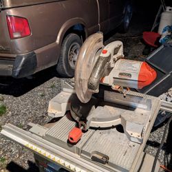 Rigid 10-in Miter Saw