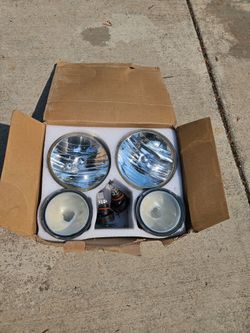 Hummer H2 Parts- Headlights Foglights