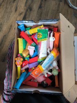 Assorted Vintage Pez Dispensers