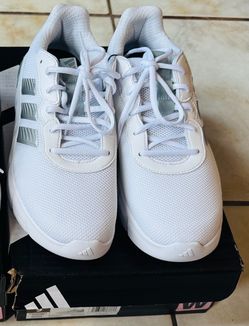 Women Adidas cloud foam flex lace brand new $20. Each