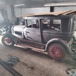 1927 Falcon Knight automobile