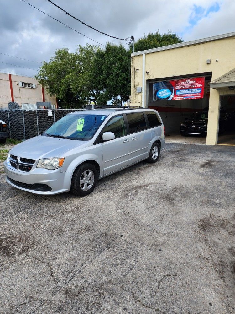2012 Dodge Caravan