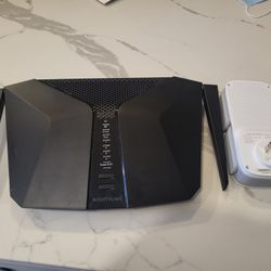 NetGear Nighthawk Wifi 6 Router And Extender