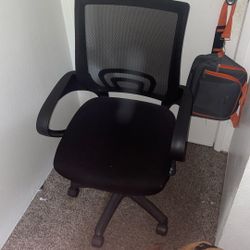 Rolling Office Chair 