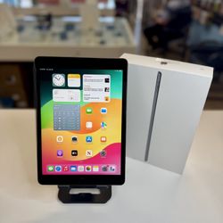 iPad 9th Gen 64gb Gray Color New with Free Pen