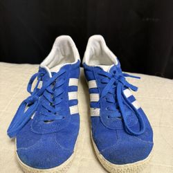 Adidas Size 4.5 Y