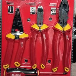 Insulated Hand Tools Set - Milwaukee 1000V Strippers Cutters Screwdrivers Pliers