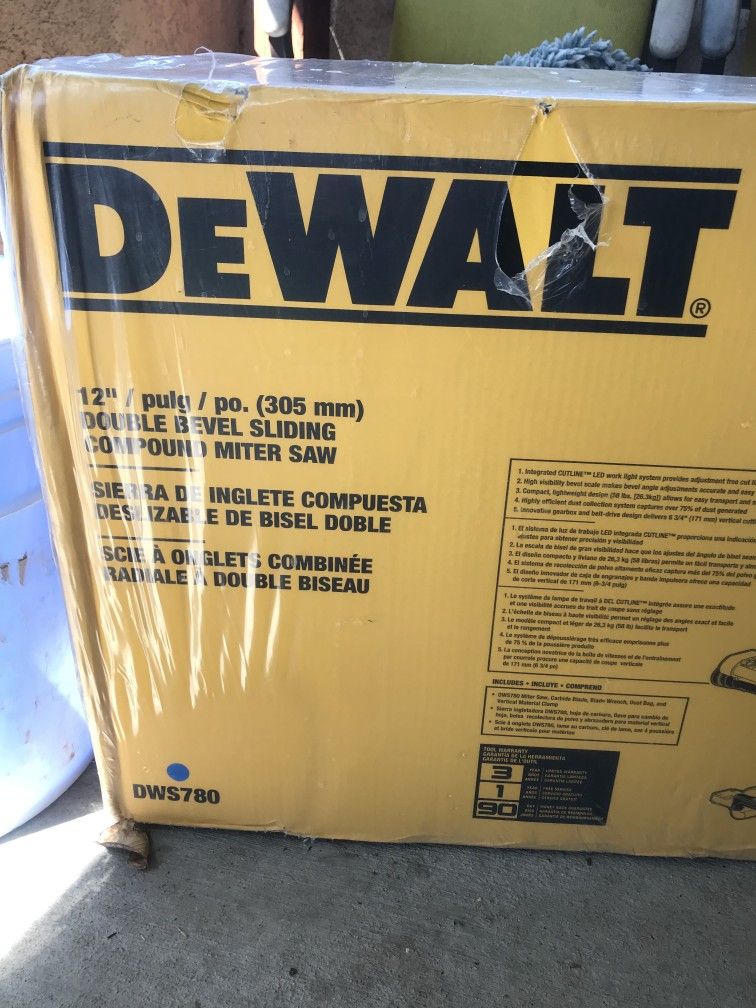 DeWALT 12inch Double Bevel Sliding Compound Miter Saw ~ Brand New!