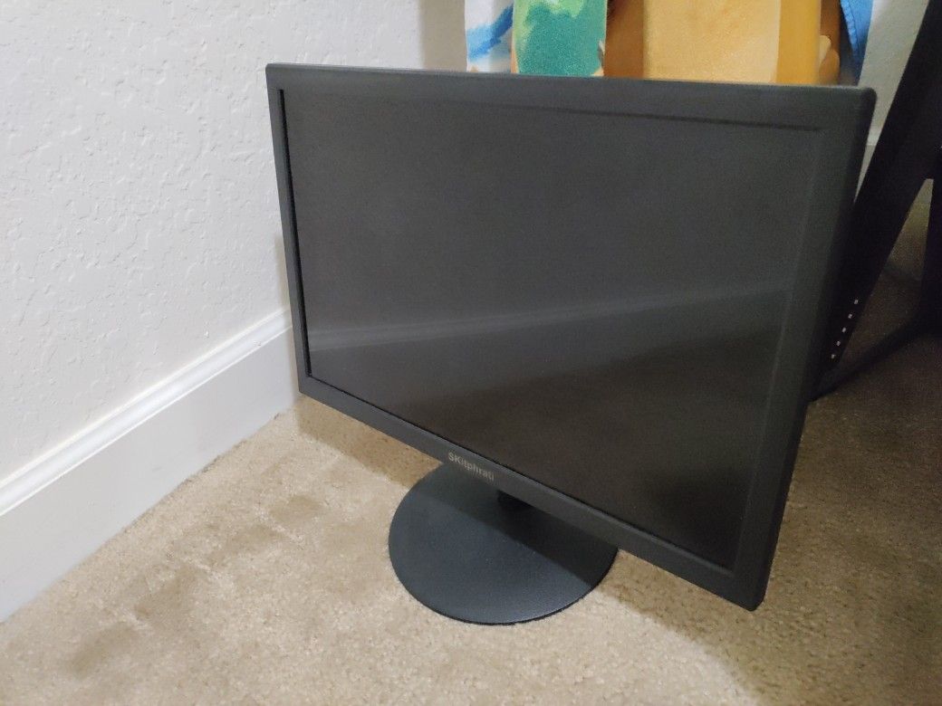 17 inch Monitor 1280x800 resolution