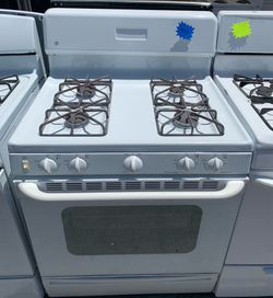 Gas Stove Take it today Pay later! Ask for Details!