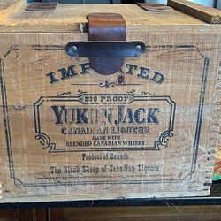 1979 Yukon Jack Finger Jointed Box