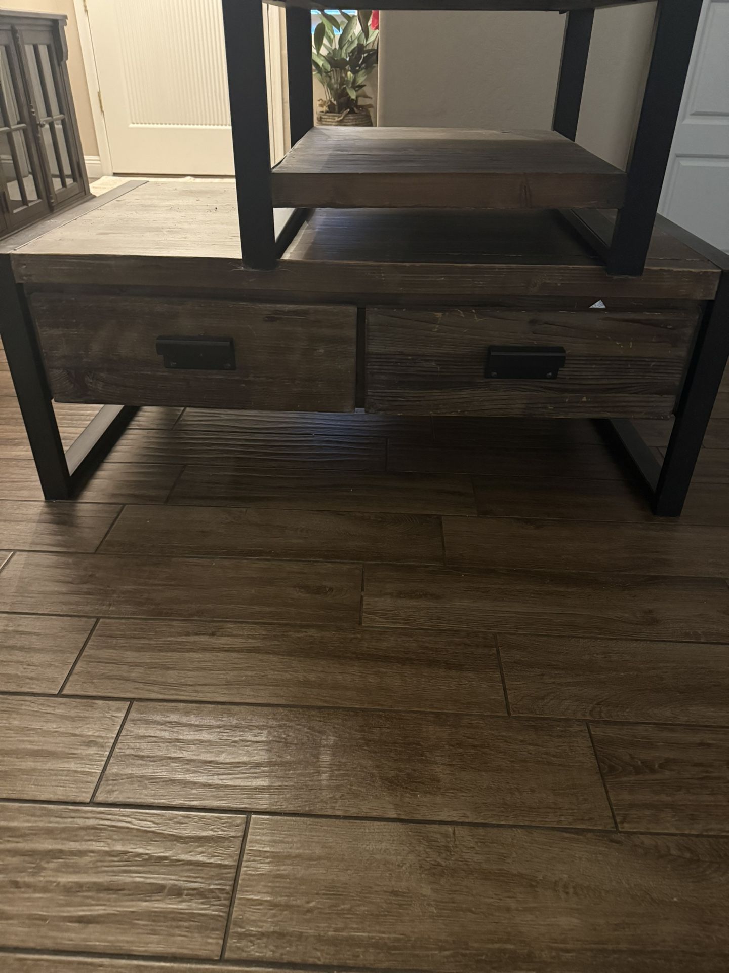 Coffee Table & 1 End table
