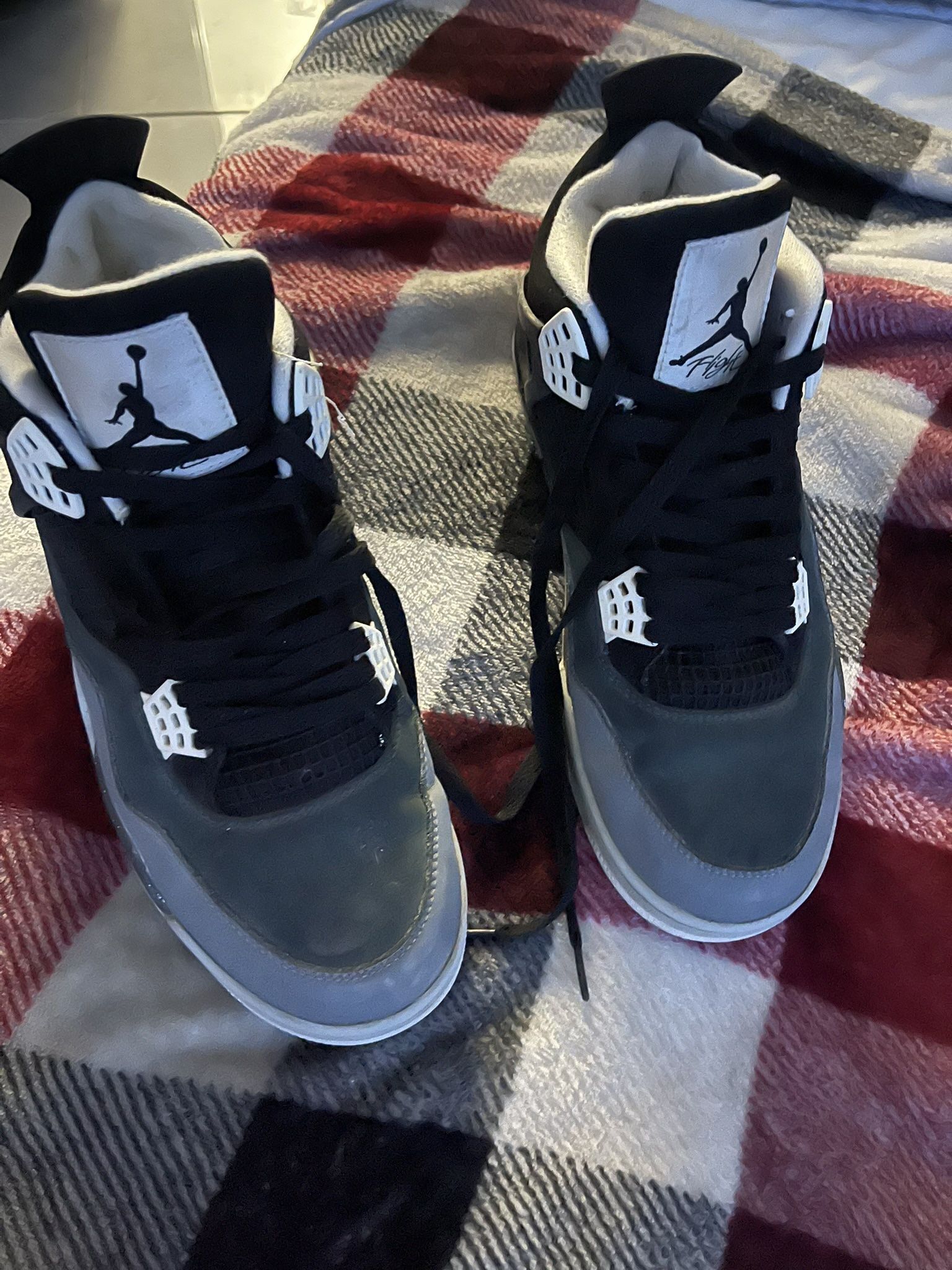 Air Jordan 4 “FEAR”