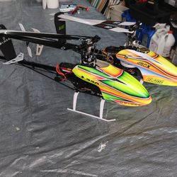 Two (2) 450 Sized Blade RC Radio Controlled Helicopters With Batteries And Extras