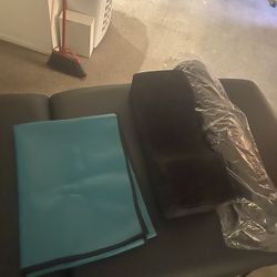 A Sturdy Massage Table