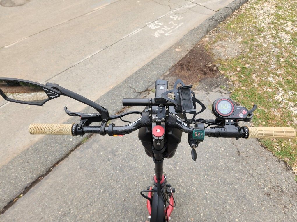 Varla Eagle One Pro 40mph+ 350lbs Weight Cap