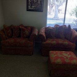 2 Chair Set With Ottoman, FREE
