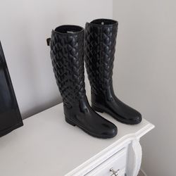 Black Hunter Rain Boots Size 8