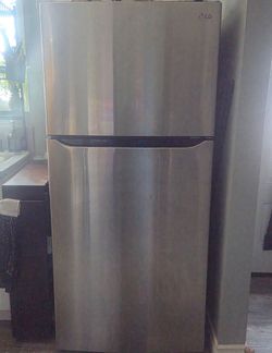 LG 2 Door Refrigerator for Apartment/Home/Garage