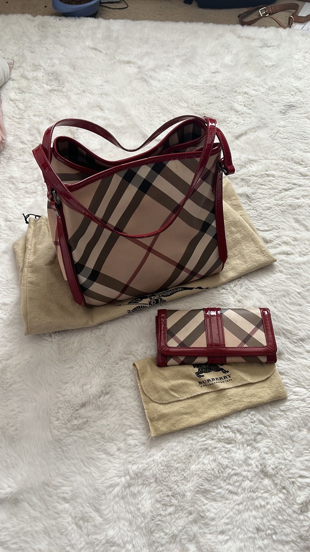 BURBERRY CANTURBERY NOVA CHECK TOTE & WALLET