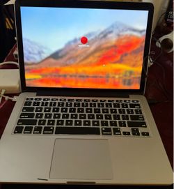 Apple MacBook Pro ( Retina 13 Inch Late 2012 ) 2.5 GHZ Intel Core I5 8 GB Ram & 500 GB HD