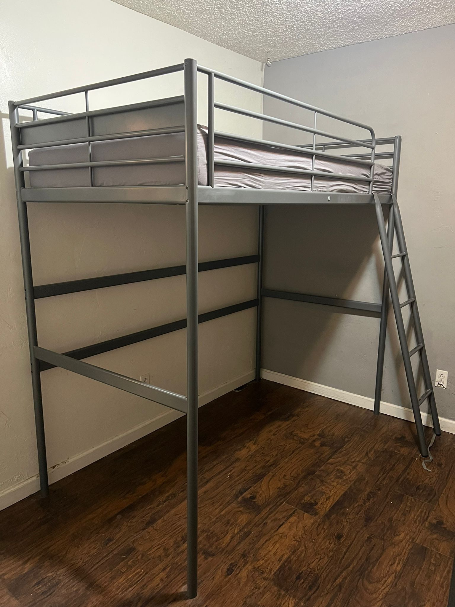 Bunk Bed With Mattress