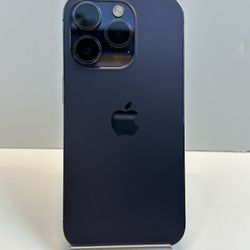 Apple iPhone 14 PRO 128gb. ( Fully Unlocked )