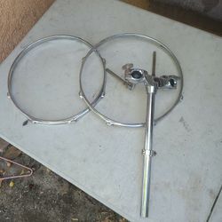 Tom Mount And  2 Rims 14