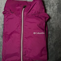 Columbia Lightweight Magenta Windbreaker 