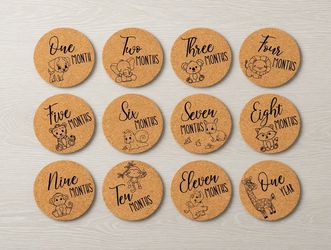 Monthly baby markers / cork coasters for photo and drinks set