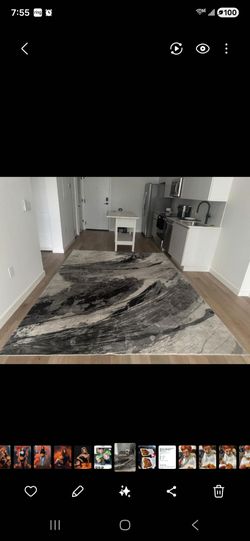 Rug ,black, cream