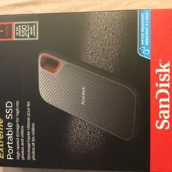 Brand New 1TB Sandisk SSD
