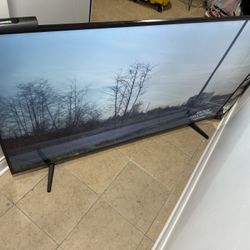 65 IN 4k SAMSUNG SMART TV 