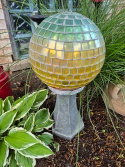 Garden Decor H 21", W 10"