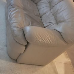 Living Room Furniture Couch, Table, Lamps