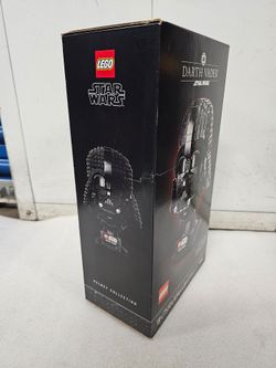 LEGO Star Wars Darth Vader Helmet 75304 834 Pieces Age 18+ Box