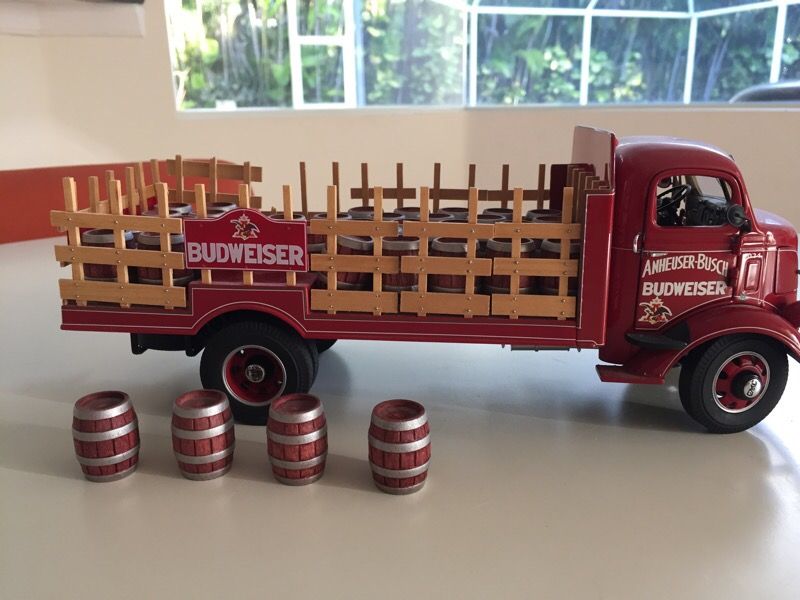 Franklin Mint Anheuser Busch Budweiser Toy Truck