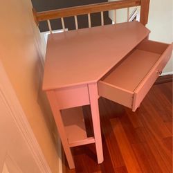 Corner Desk 